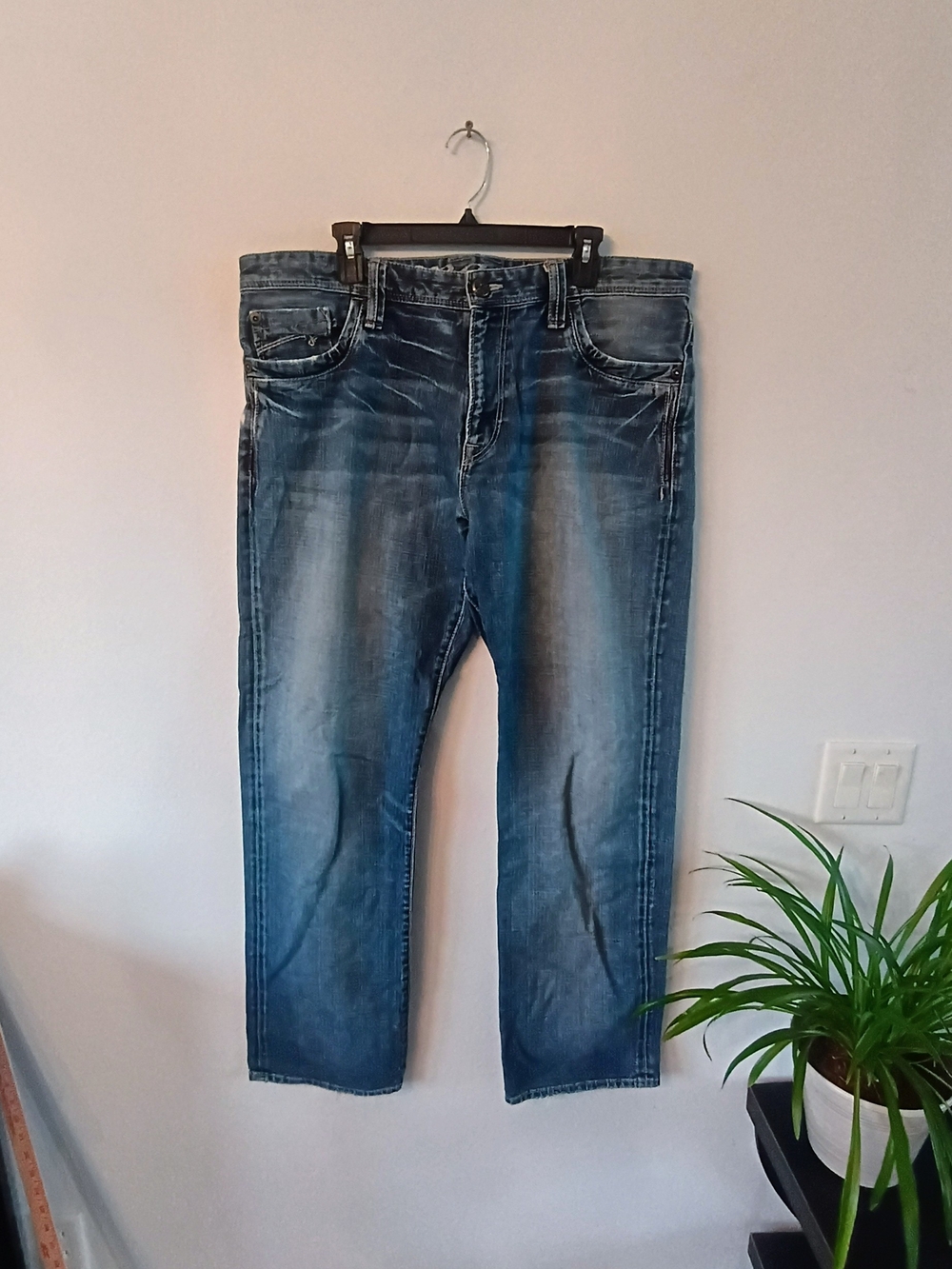 Vigoss Mens Jeans 38x33 Y2K Western Embroidered Pocket Distressed Straight Leg